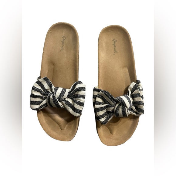 Qupid Shoes - Qupid Espadrilles Stripped Bow Slide Sandals 9
